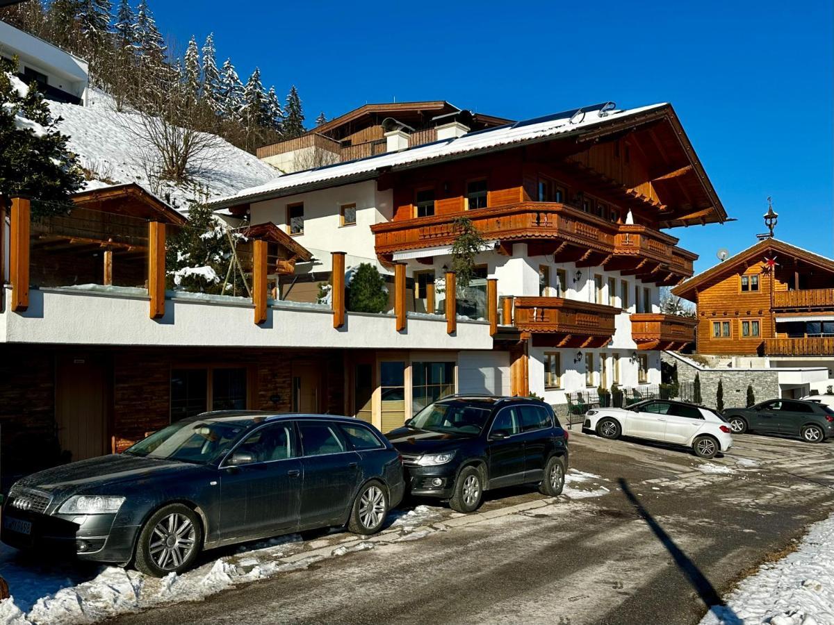 Landhaus Rieder Im Zillertal Lejlighed Aschau Im Zillertal Eksteriør billede