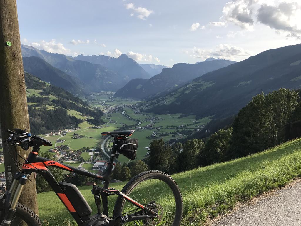 Landhaus Rieder Im Zillertal Lejlighed Aschau Im Zillertal Eksteriør billede