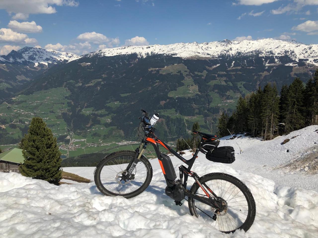 Landhaus Rieder Im Zillertal Lejlighed Aschau Im Zillertal Eksteriør billede